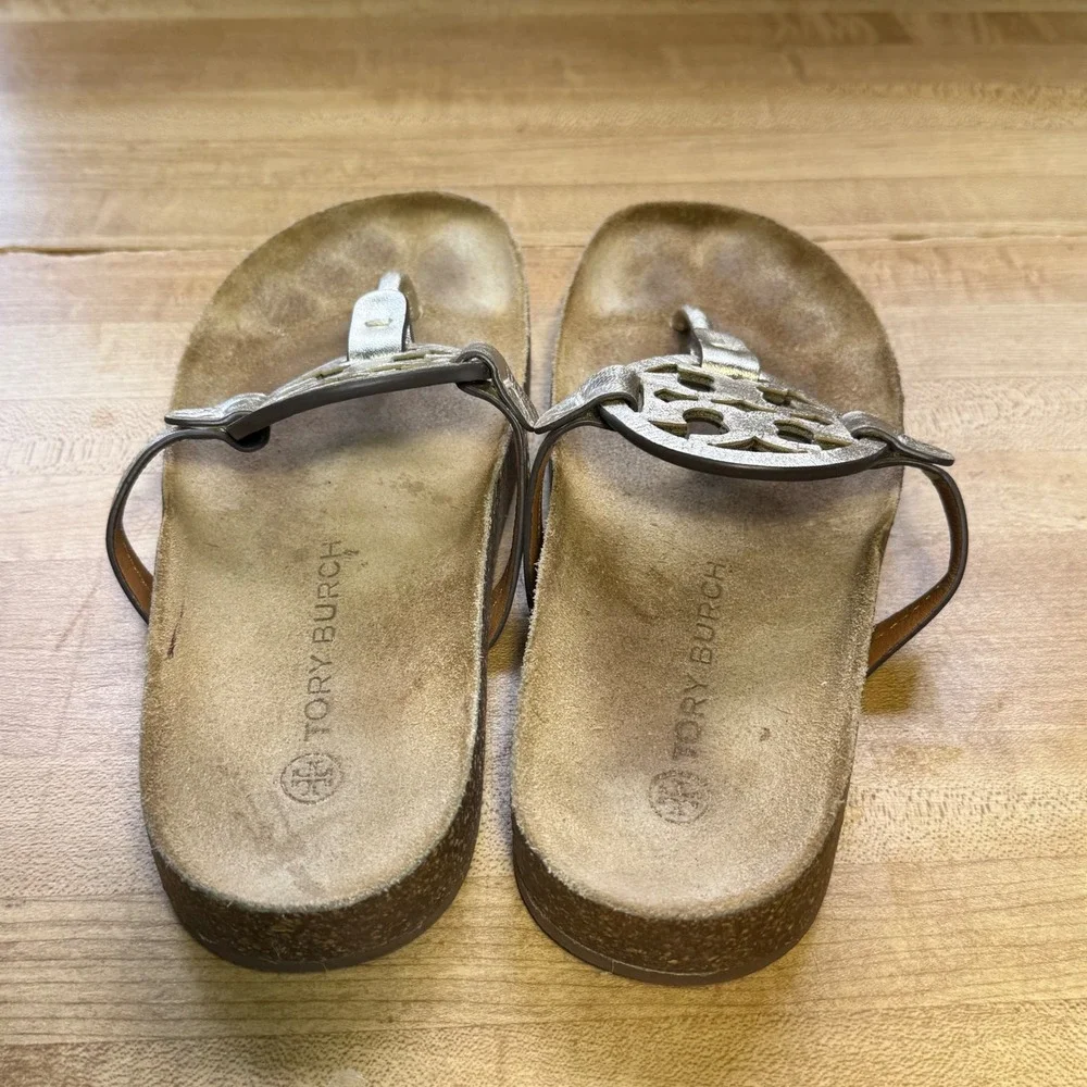 Tory Burch Miller Cloud Metallic Silver Logo Thong Sandals Slides 6.5 - Picture 3 of 5